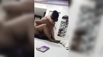 जवान लड़के और अनुभवी हॉट भाभी का फुल सेक्सी हिंदी एमएमएस