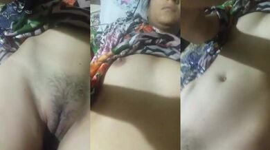 हॉट भाभी ने न्यूड वीडियो कॉल में चूत दिखाई