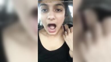 पाकिस्तानी लड़की ने कार में लंड चूस के वीर्य खा लिया