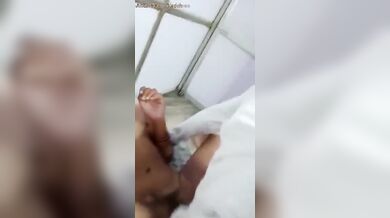 सस्ते होटल में ले जा के भाभी को चोदा यार ने