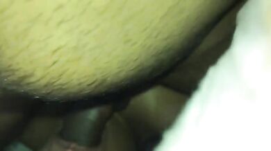 सीने पर बैठकर क्लास टीचर ने चूसाया मोटा लंड