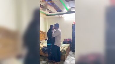 लवर को घर बुला के चुदती हुई भाभी का इंडियन सेक्स वीडियो