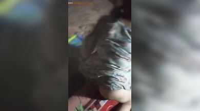 आंटी को घोड़ी बना के चुदाई की जवान लवर ने