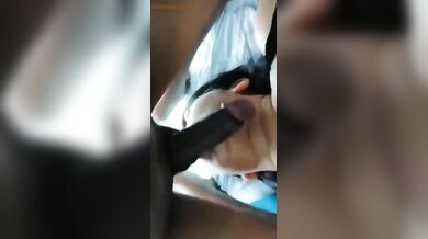 मल्लू लंड की गोटियाँ चुस्ती आंटी जी का वीडियो