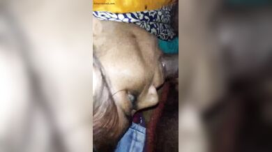 नयी नवेली भाभी के मुहं में पति ने लोडा दिया!