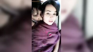 हाइवे से उठा के हिजड़े से रोमांस करता पाकिस्तानी अंकल