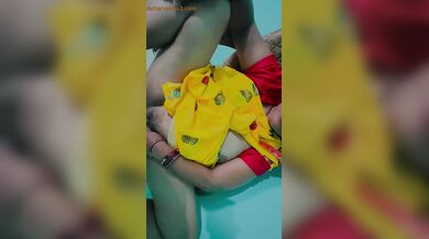 साडी ब्लाउज वाली बिहारी आंटी की फुल चुदाई वीडियो