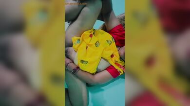 साडी ब्लाउज वाली बिहारी आंटी की फुल चुदाई वीडियो