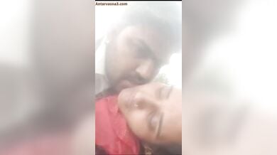 मारवाड़ी भाभी खेतो में चुद गई लवर भैया से!