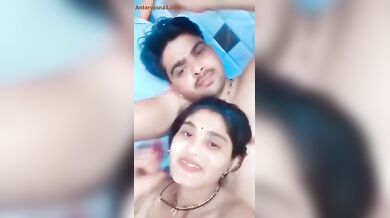 राजस्थान की गंवार भाभी को मुंबई की होटल में चोदता शहरी लौंडा!