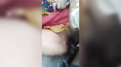 मक्के के खेत में चुदवा आई बिहारी भाभी