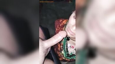 छोटी चाची के मुँह में लंड दिया और मुठ मरवाया