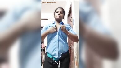 केटरिंग वाली लड़की का बूब्स और चूत वाला न्यूड वीडियो कॉल