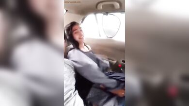 महंगी गाडी में लड़की की हार्ड बुर चुदाई की बीएफ वीडियो