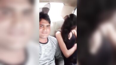 महंगी गाडी में लड़की की हार्ड बुर चुदाई की बीएफ वीडियो