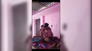 गाँव की लाल ब्रा वाली भाभी और पति का फुल चुदाई क्लिप