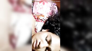 चाचा की बेटी की बुर में गरम लंड डाल के पेल दिया